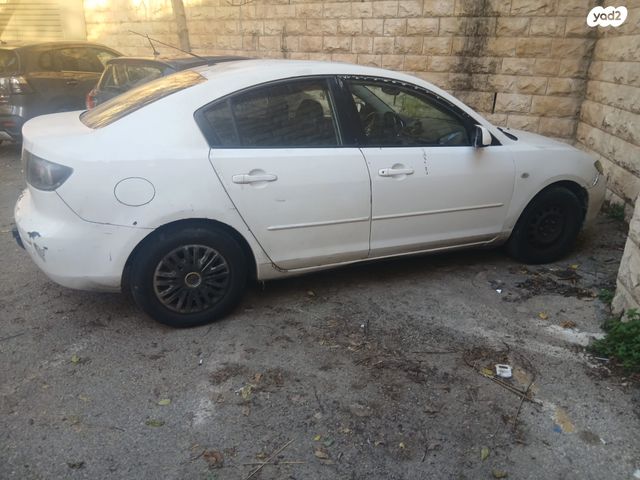 מודעת רכב מאזדה 3
