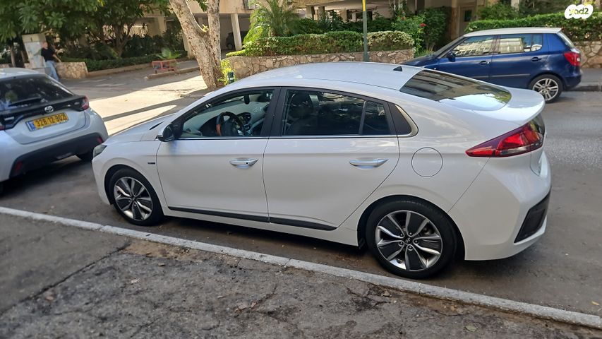 יונדאי איוניק