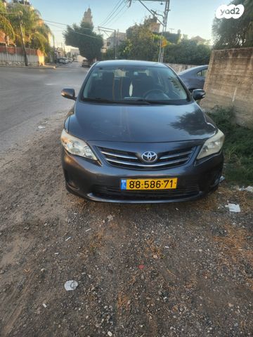 טויוטה קורולה