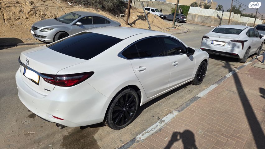 מודעת רכב מאזדה 6