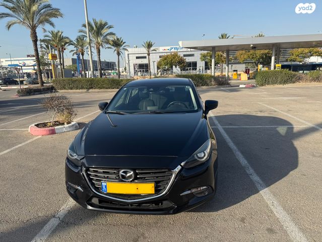 מודעת רכב מאזדה 3