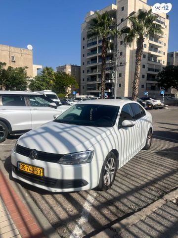 מודעת רכב פולקסווגן ג'טה 