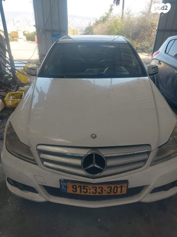 מודעת רכב מרצדס-בנץ C-class