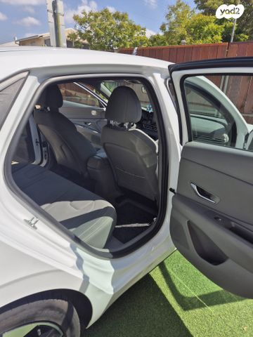 יונדאי אלנטרה