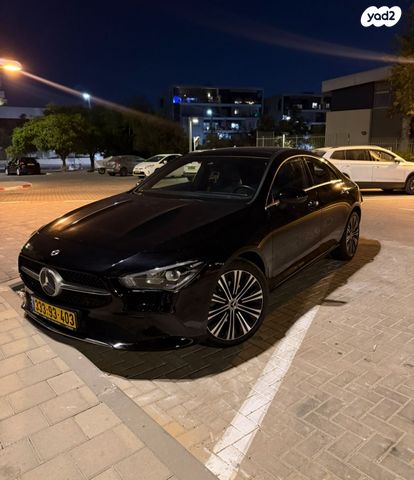 מודעת רכב מרצדס-בנץ CLA