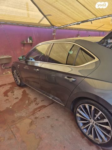 מודעת רכב סקודה סופרב