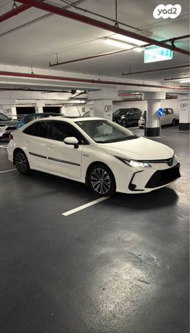 טויוטה קורולה