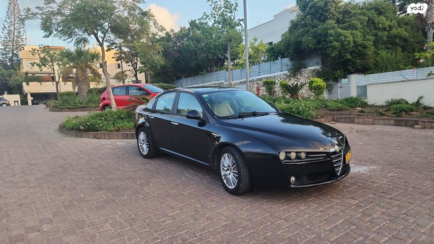 אלפא רומיאו 159