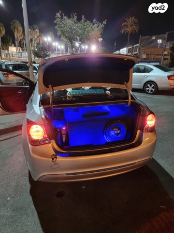 שברולט קרוז