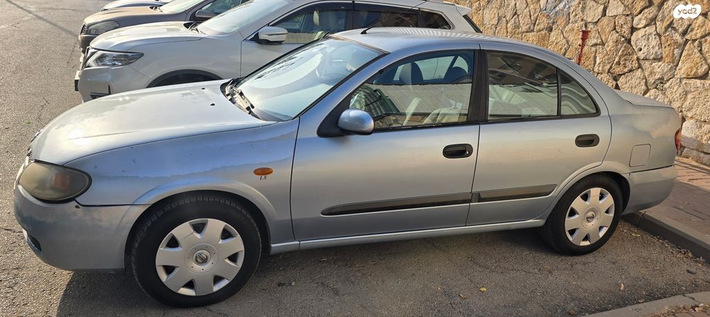 ניסאן אלמרה