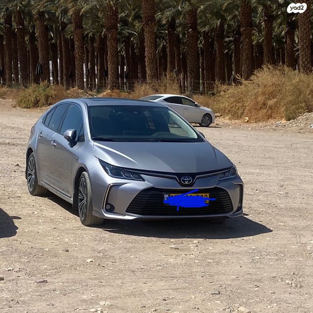 מודעת רכב טויוטה קורולה