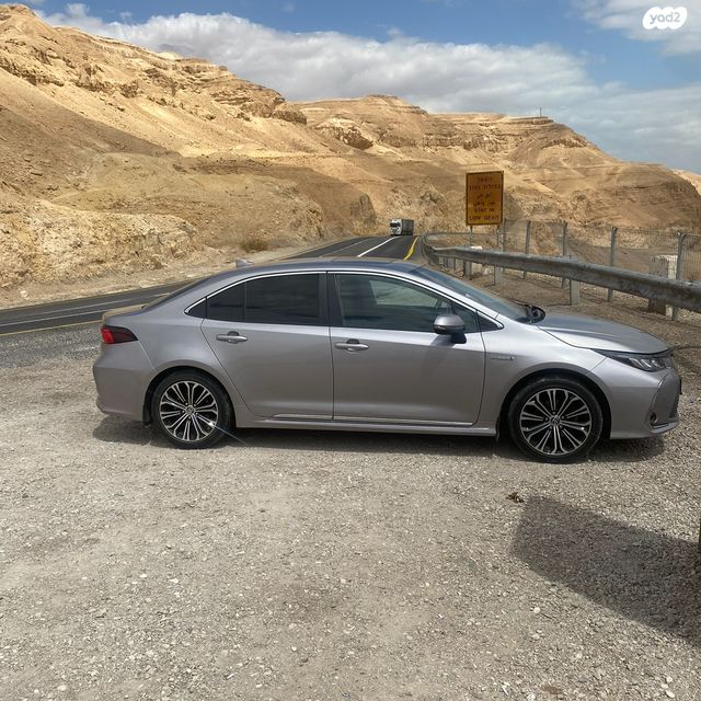 טויוטה קורולה