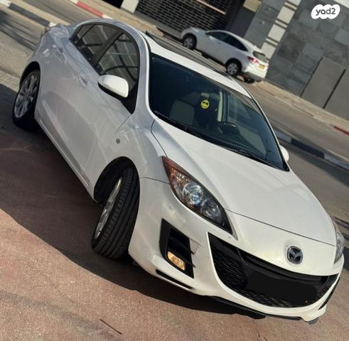 מאזדה 3