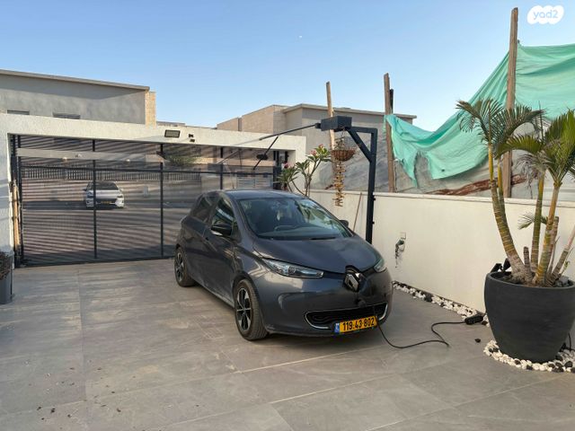 מודעת רכב רנו זואי