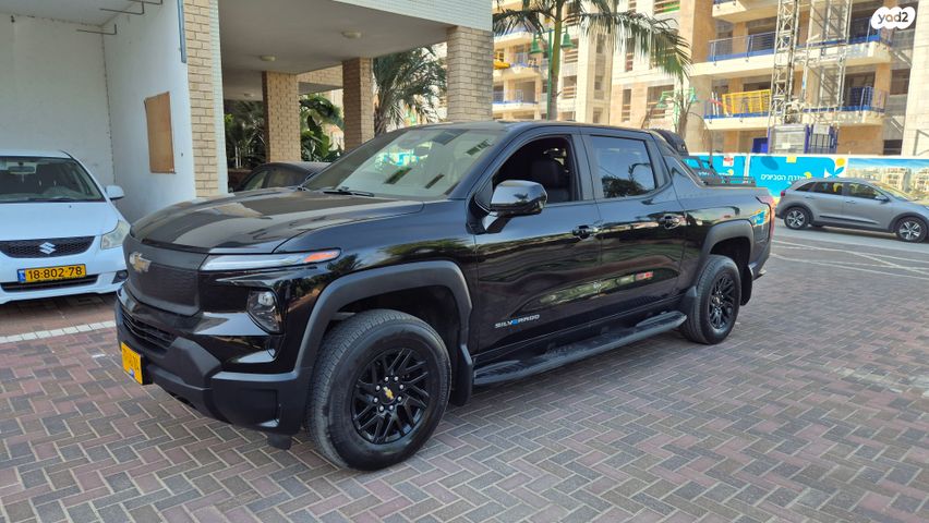מודעת רכב שברולט סילברדו EV
