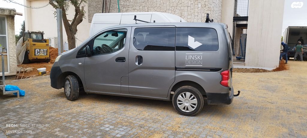 מודעת רכב ניסאן NV200