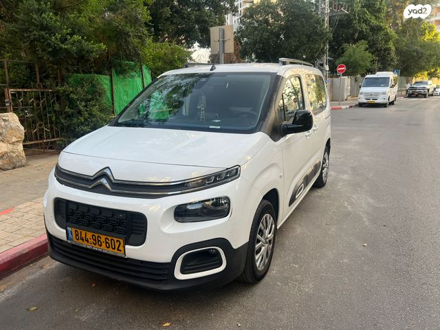 מודעת רכב סיטרואן ברלינגו