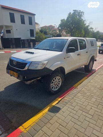 טויוטה היילקס