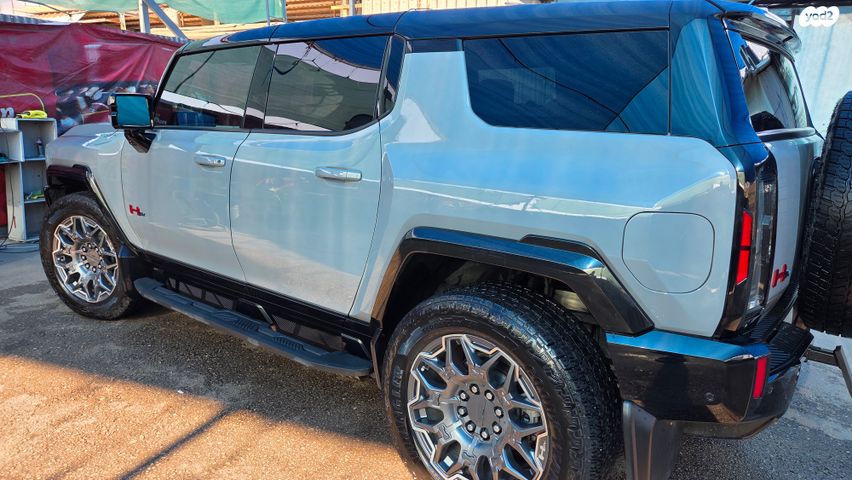 ג'י.אם.סי האמר EV