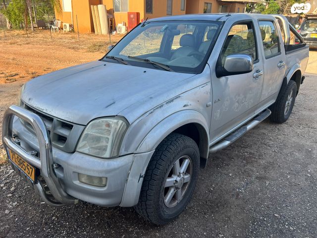 מודעת רכב איסוזו די-מקס