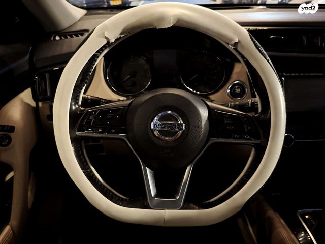 ניסאן אקס טרייל