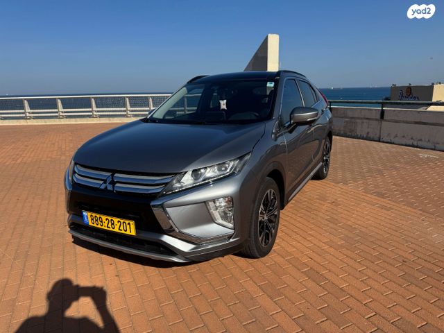 מודעת רכב מיצובישי אקליפס קרוס