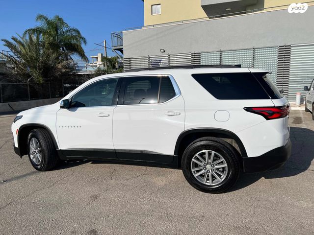 שברולט טראוורס