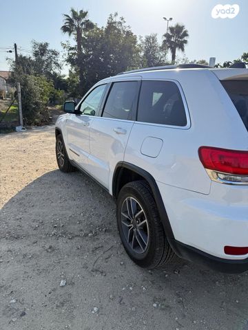 ג'יפ גרנד צ'ירוקי