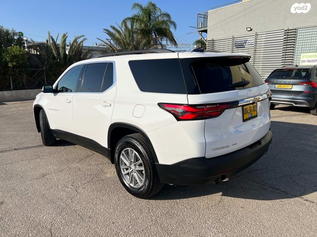 שברולט טראוורס