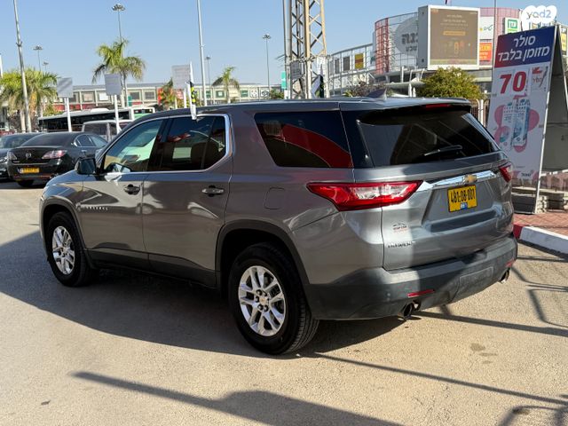 שברולט טראוורס