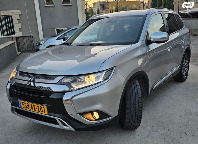 מודעת רכב מיצובישי אאוטלנדר