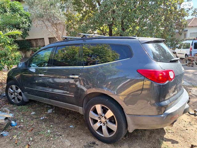 מודעת רכב שברולט טראוורס
