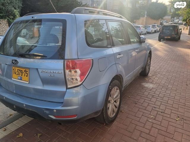 סובארו פורסטר