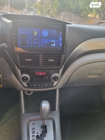 סובארו פורסטר