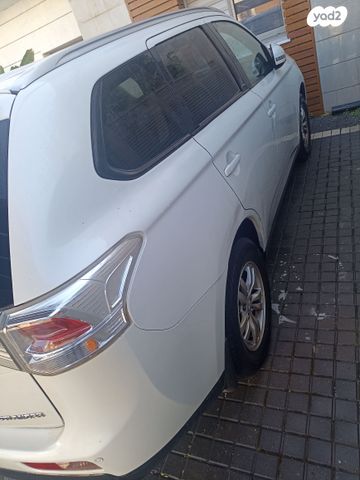 מיצובישי אאוטלנדר