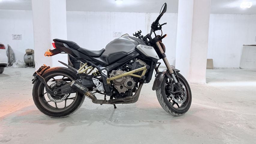 הונדה CB650R