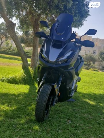 מודעת רכב הונדה ADV350