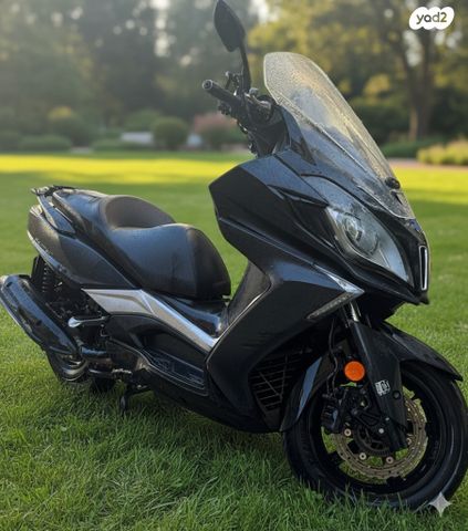 קימקו דאון-טאון 350