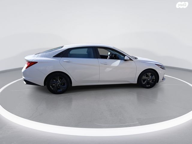 יונדאי אלנטרה