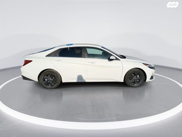 יונדאי אלנטרה