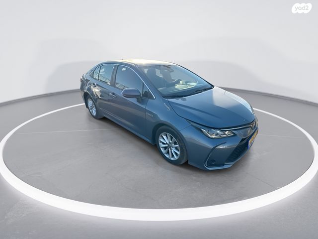 מודעת רכב טויוטה קורולה