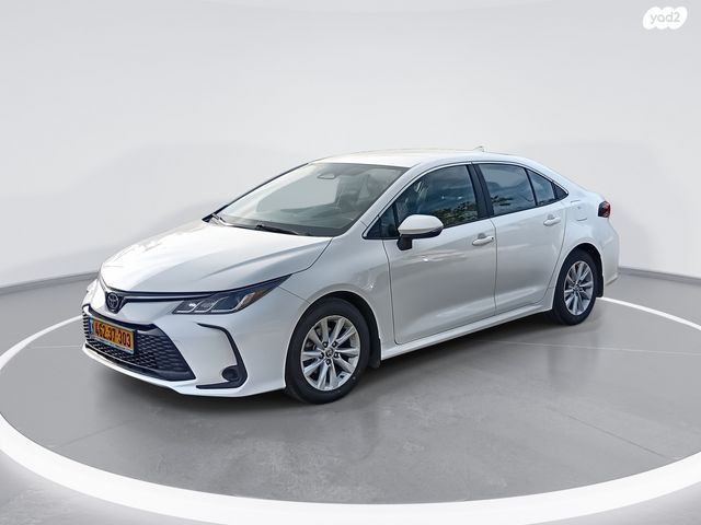 מודעת רכב טויוטה קורולה