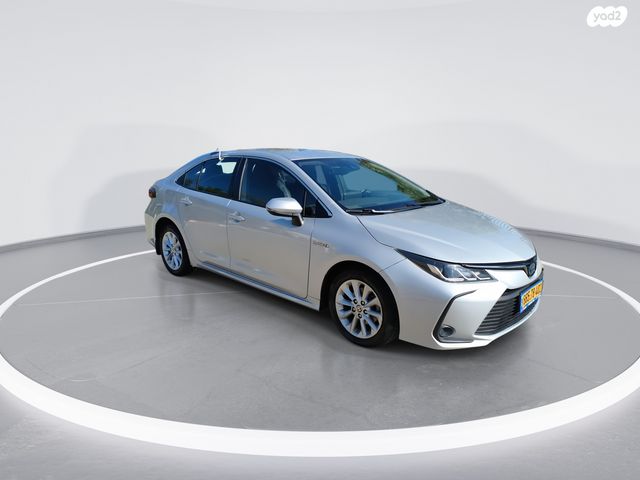 טויוטה קורולה