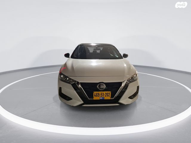 ניסאן סנטרה