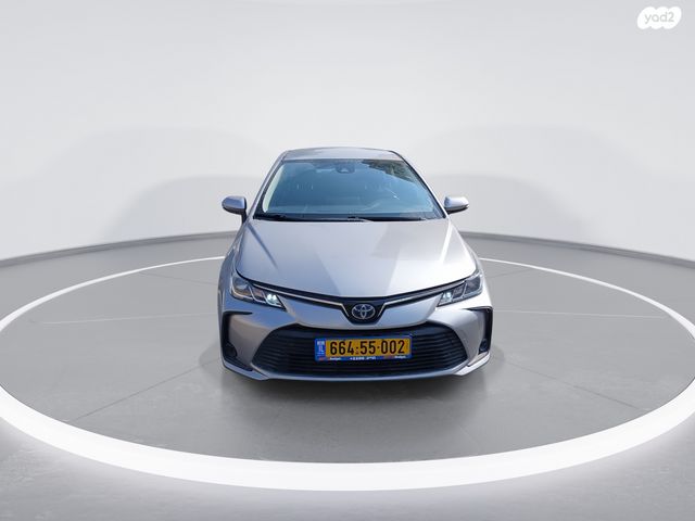 טויוטה קורולה