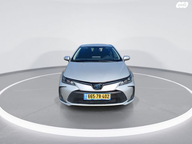 טויוטה קורולה