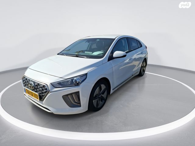 יונדאי איוניק