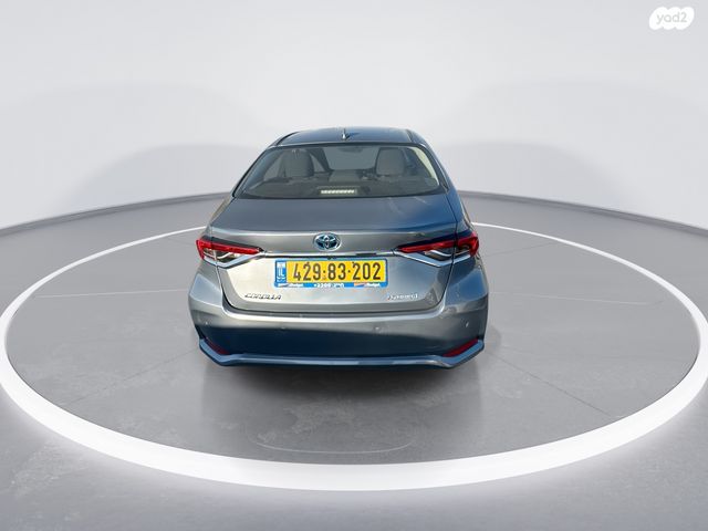 טויוטה קורולה