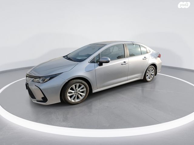 טויוטה קורולה