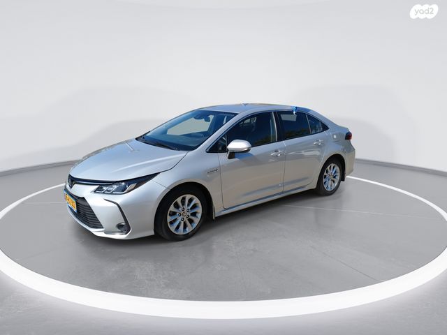 טויוטה קורולה